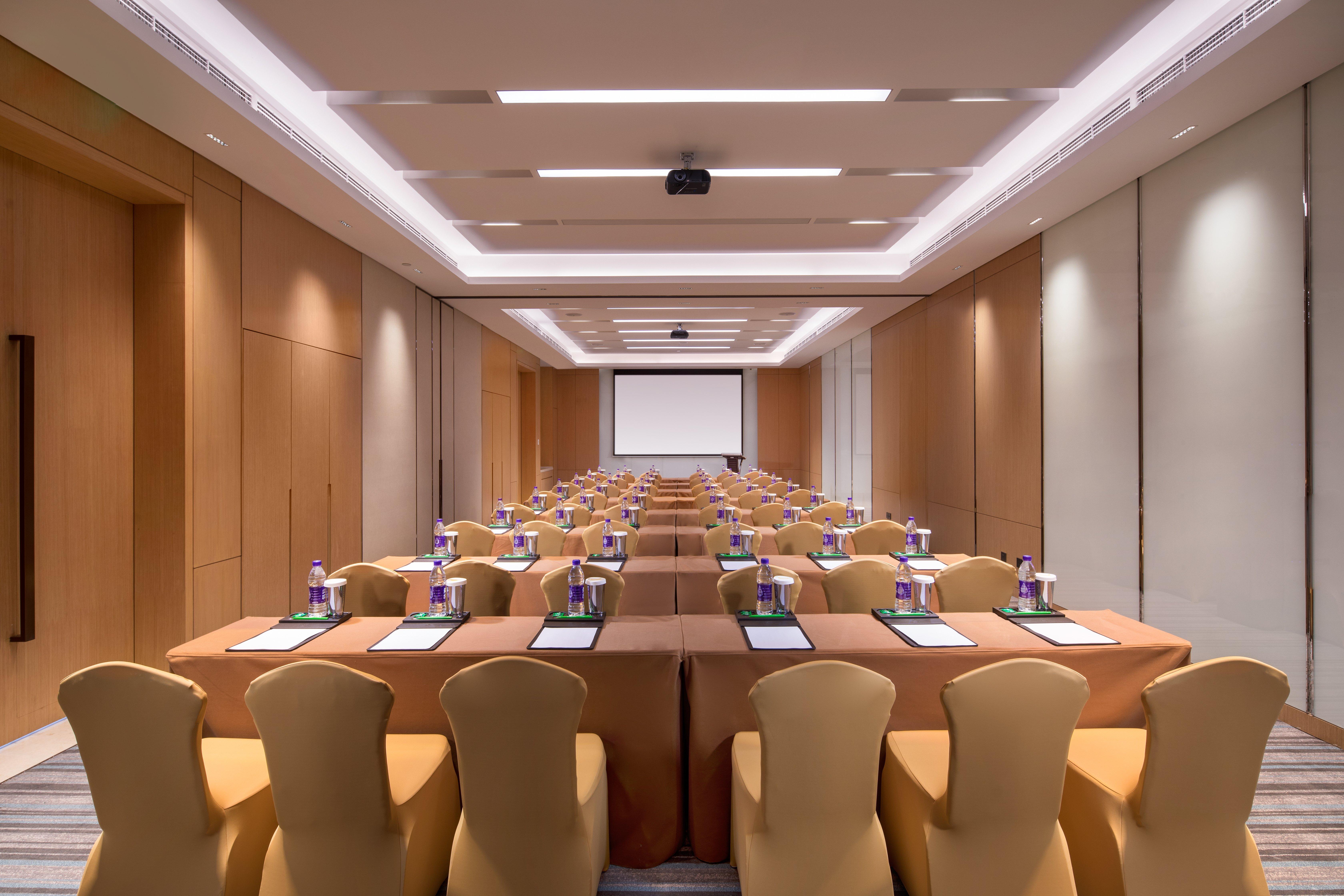 Holiday Inn Tianjin Xiqing By Ihg Buitenkant foto