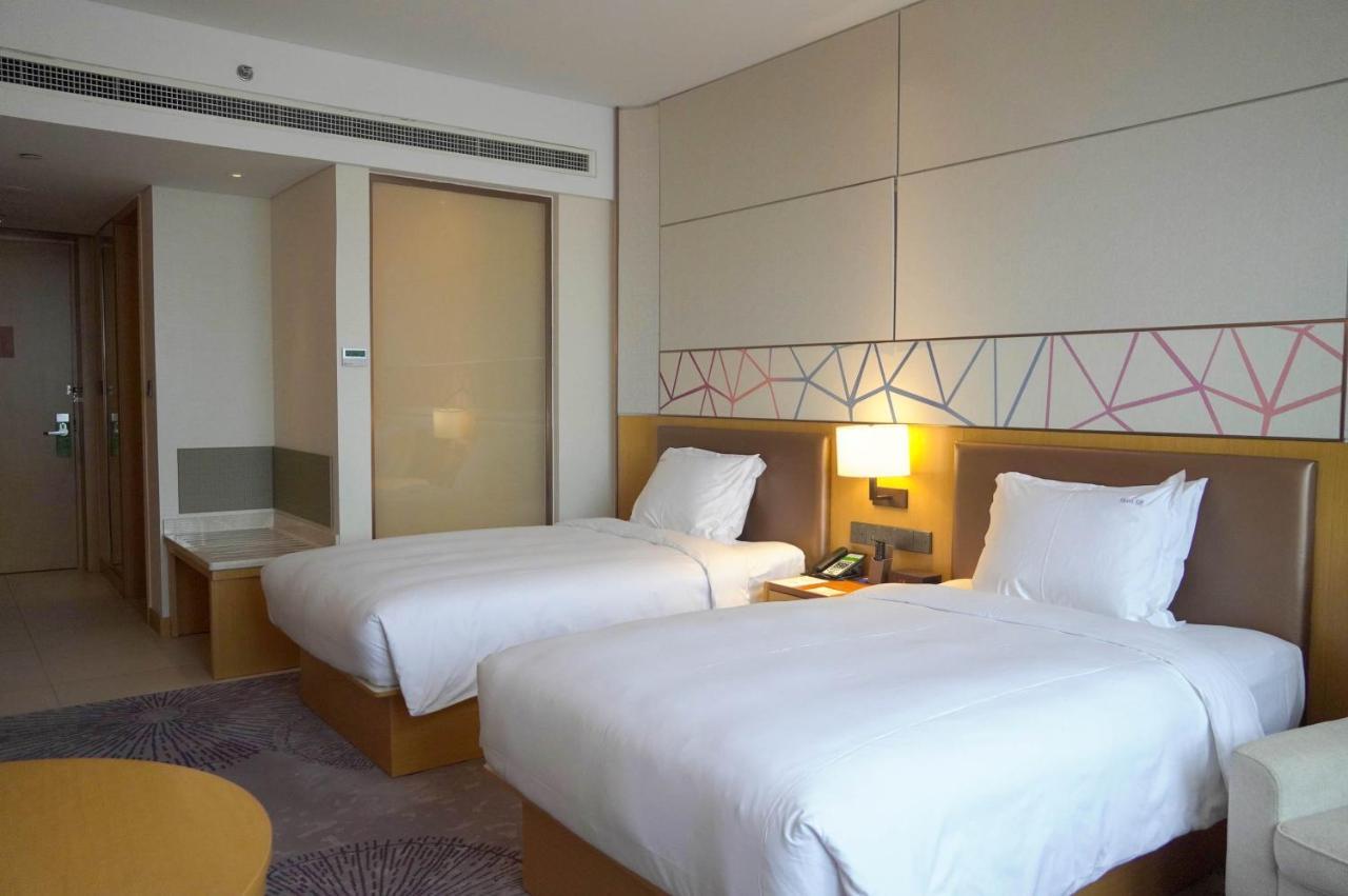 Holiday Inn Tianjin Xiqing By Ihg Buitenkant foto